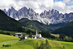 La crisi climatica sta sbriciolando le Dolomiti sotto i nostri occhi