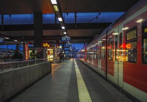 Ecco perché viaggiare su rotaia di notte è ancora più green