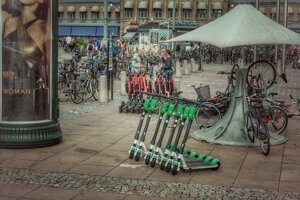 Corte dei conti europea: è necessario aumentare le infrastrutture per la mobilità sostenibile