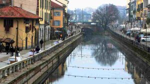 Nuovo sistema per pulire le acqua dai rifiuti arriva sui Navigli a Milano