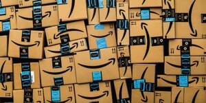 Amazon verso zero emissioni nette di CO2 entro il 2040