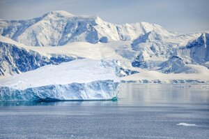 Un paesaggio fluviale nascosto sotto i ghiacci antartici da 14 milioni di anni