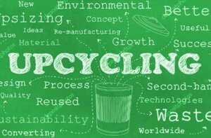 Upcycling: il riutilizzo creativo in passerella e nel design