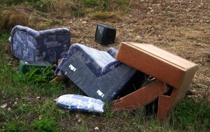 Le responsabilità del proprietario incolpevole nel contrastare l’abbandono di rifiuti da parte di terzi sulle proprie aree