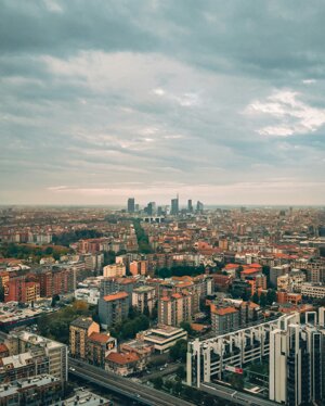 Milano punta a ridurre a zero le sue emissioni entro il 2030