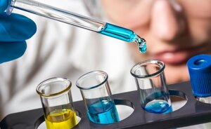 Cosa c’è da sapere sul piano d’azione dell’Unione Europea per l’industria chimica