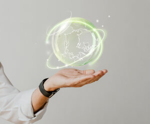 Transizione energetica italiana: tra crisi geopolitiche e nuove tecnologie