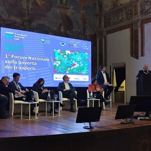 Primo Green paper sulla povertà dei trasporti in Italia, un fenomeno di vulnerabilità che interessa 7 milioni di italiani