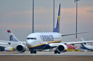 Emissioni voli 2025, record europeo: Ryanair inquina come la Croazia