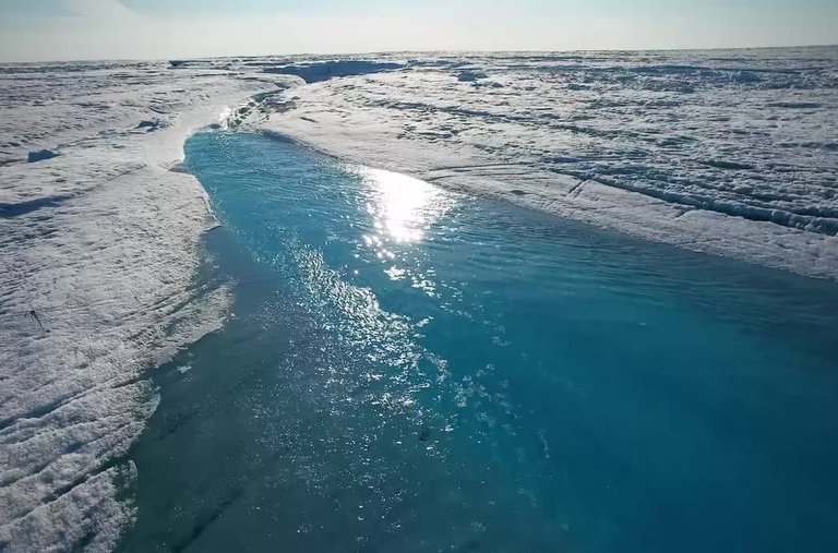 Lo scioglimento dei ghiacci della Groenlandia vicino a un punto di non ritorno
