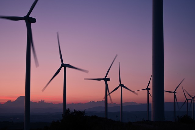 Produzione elettrica europea: le rinnovabili superano (di nuovo) le fossili