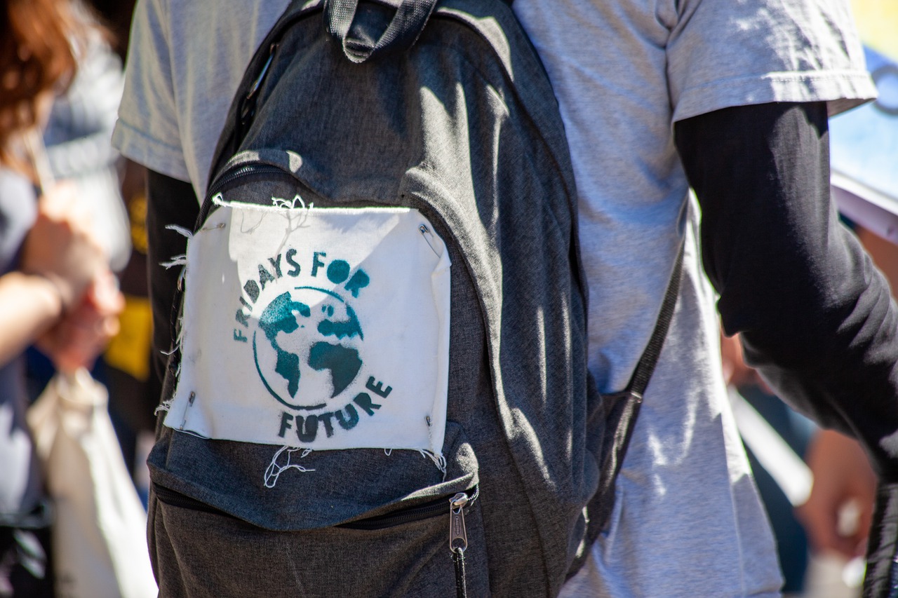 Fridays for Future, in bici per l’ambiente: “In Brianza c’è una vera emergenza” - di Giovani Attivisti