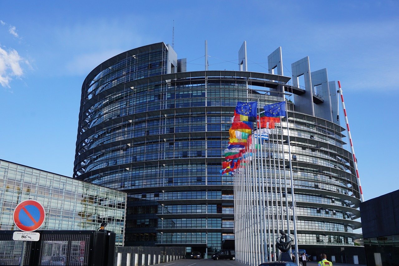 Green Deal, sì Parlamento Ue a taglio 55% emissioni