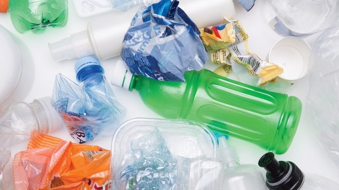 In che modo l'UE può adottare un’economia circolare della plastica?